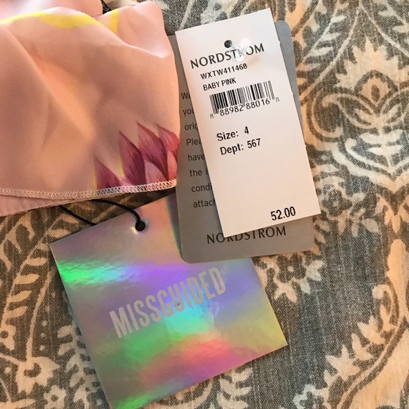 🔥NWT! Missguided Floral Crop Top - Picture 5 of 5